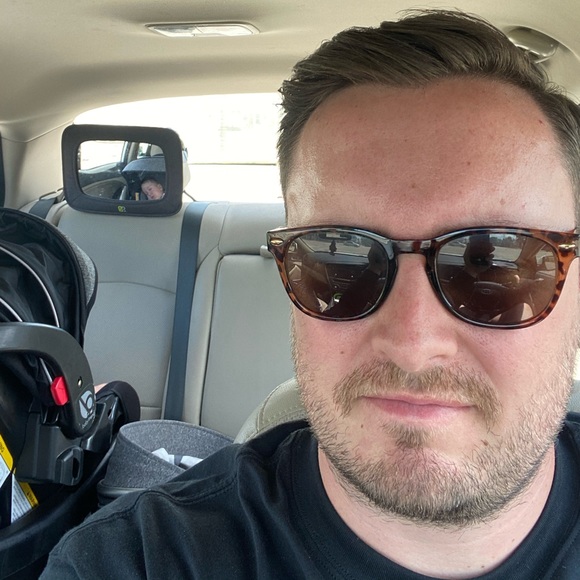 Meet your Posher, Tyler - Picture 1 of 1